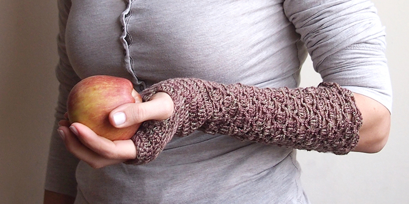 Lace Cuff Fingerless Gloves