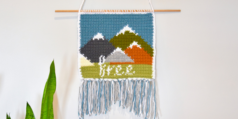 Free Mountain Tapestry