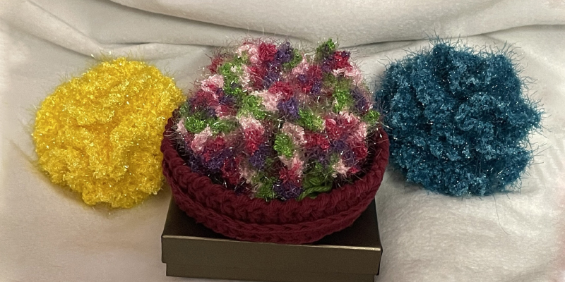 Carnation Scrubby with Basket